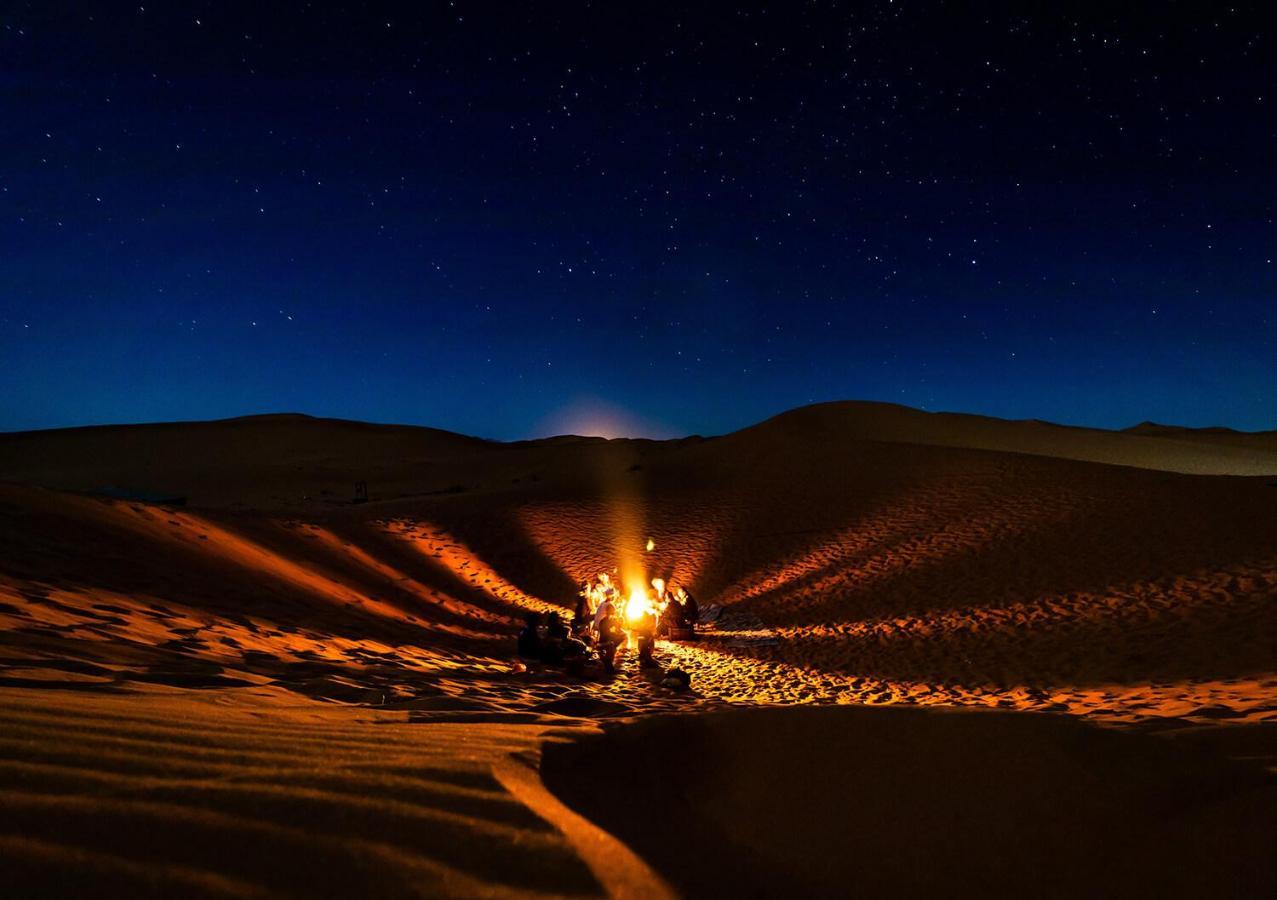 Desert Romantic Camp Мерцуга Екстериор снимка