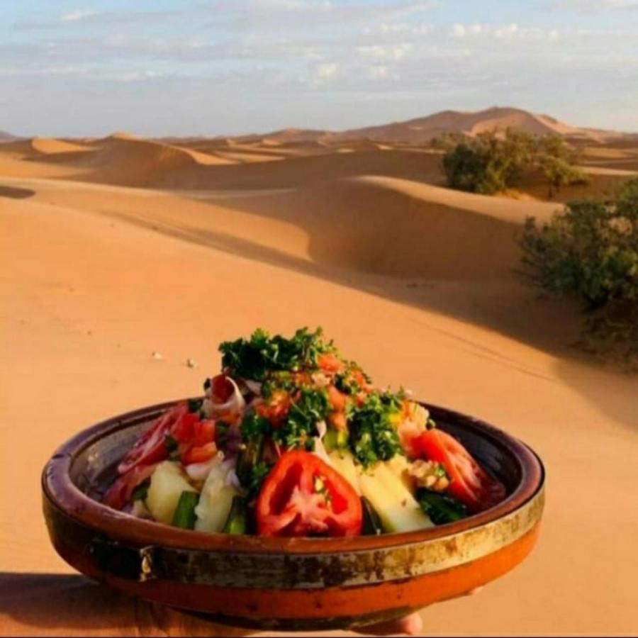 Desert Romantic Camp Мерцуга Екстериор снимка