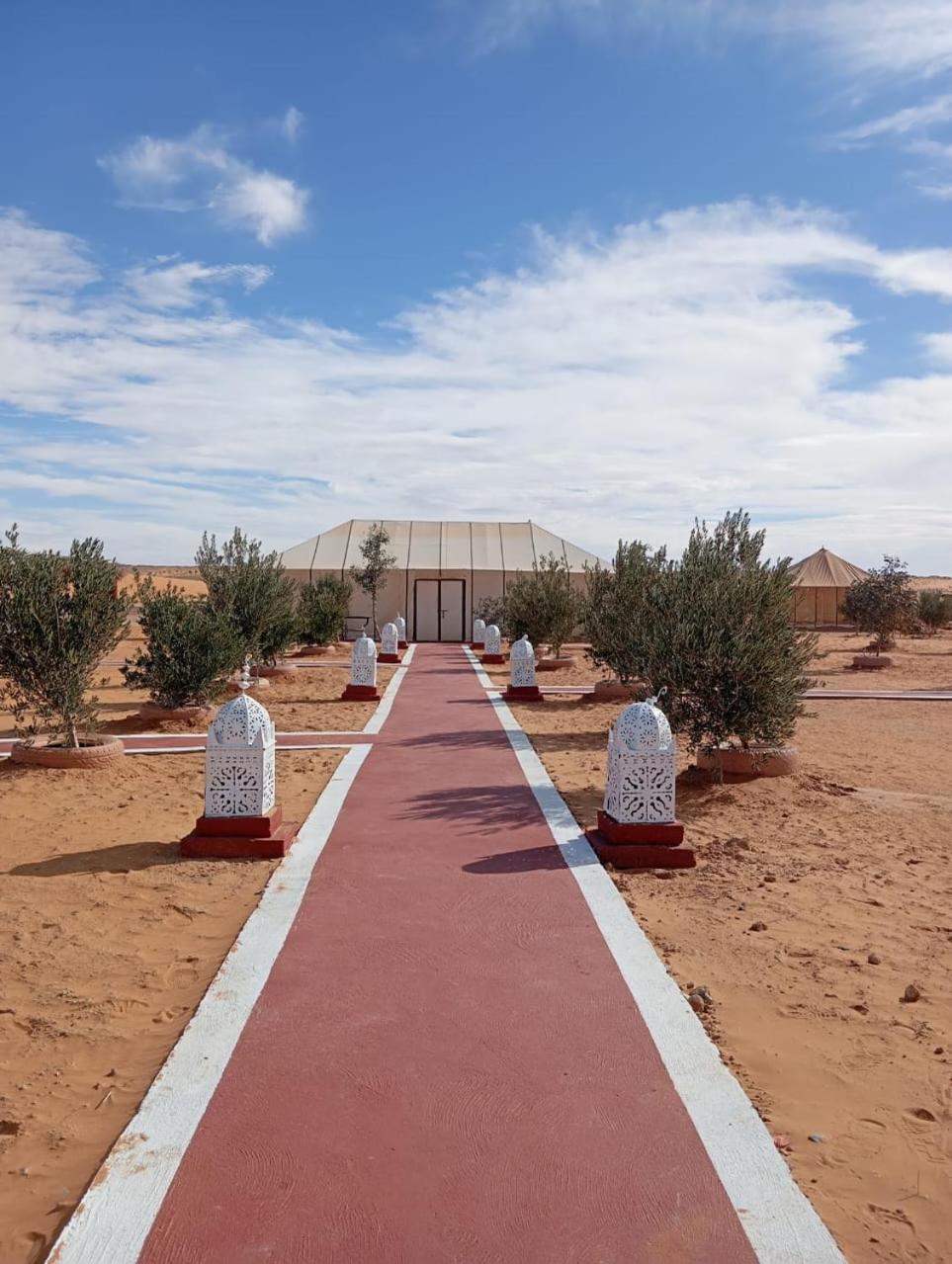 Desert Romantic Camp Мерцуга Екстериор снимка